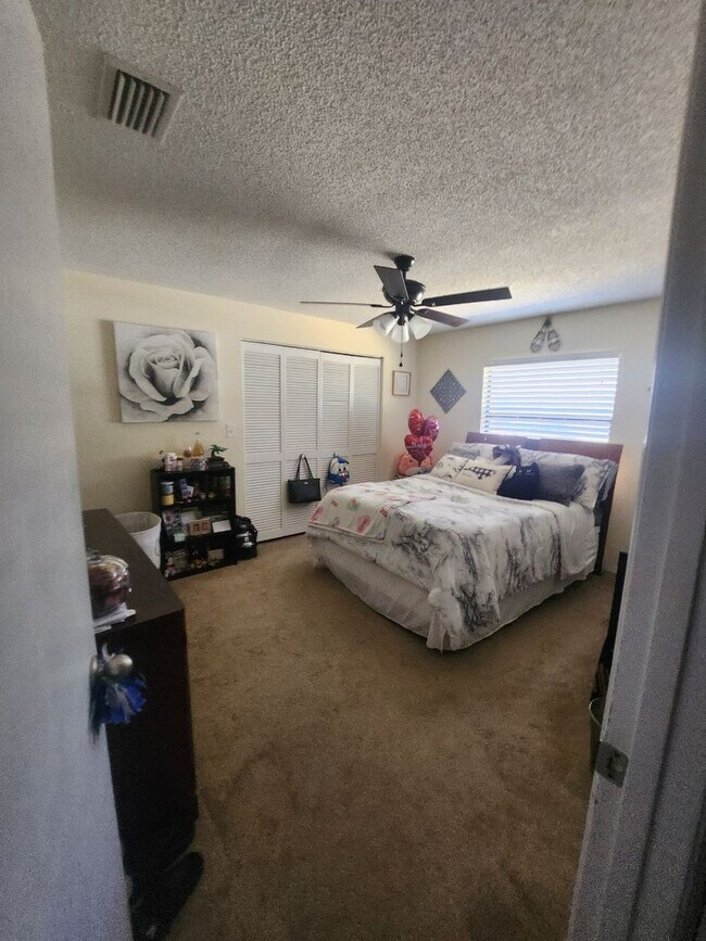 Building Photo - 2824 Coleman Ct