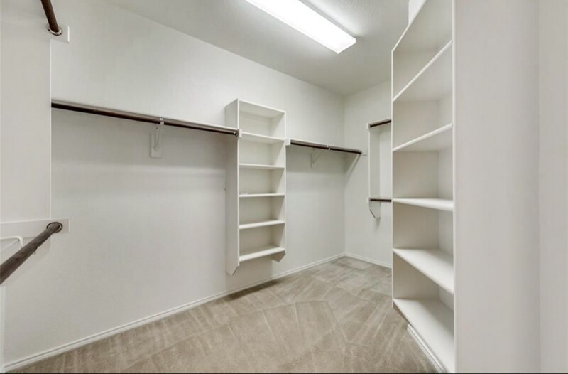 Building Photo - 818 Green Pond Dr