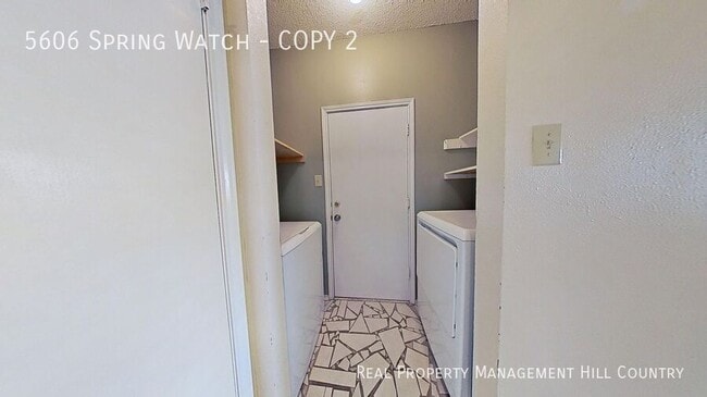 Building Photo - 5606 Spring Watch