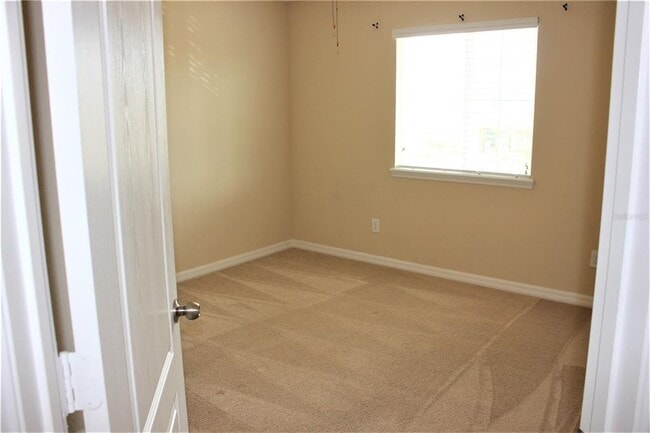 Building Photo - 10117 Shadow Leaf Ct