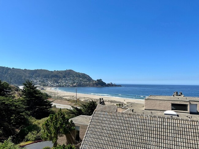 Building Photo - Beautifully Remodeled Condo with OCEAN VIE...
