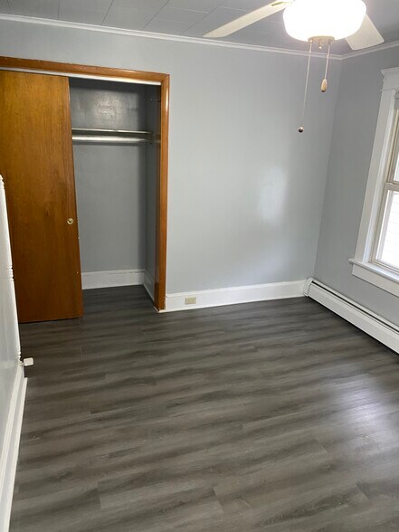 2nd - 129 Price St