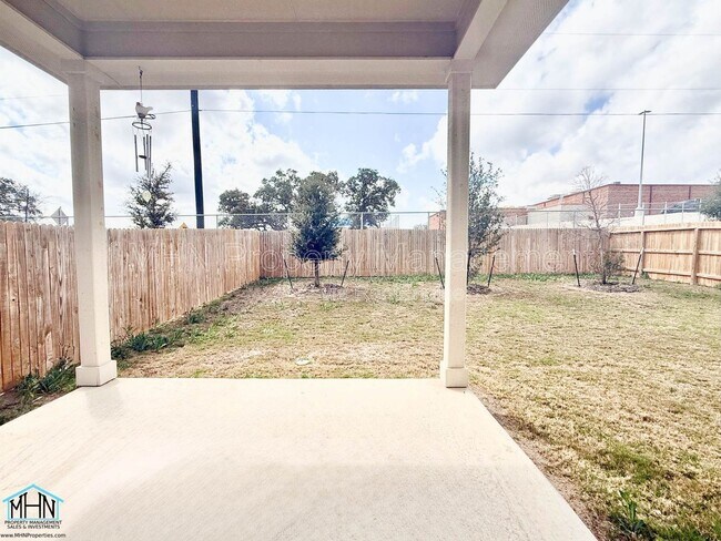 Building Photo - 13722 Trinity Cv