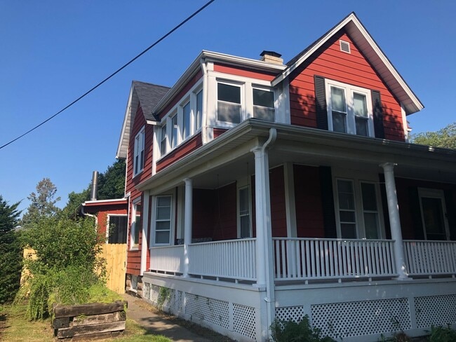 Building Photo - 6706 3rd Ave