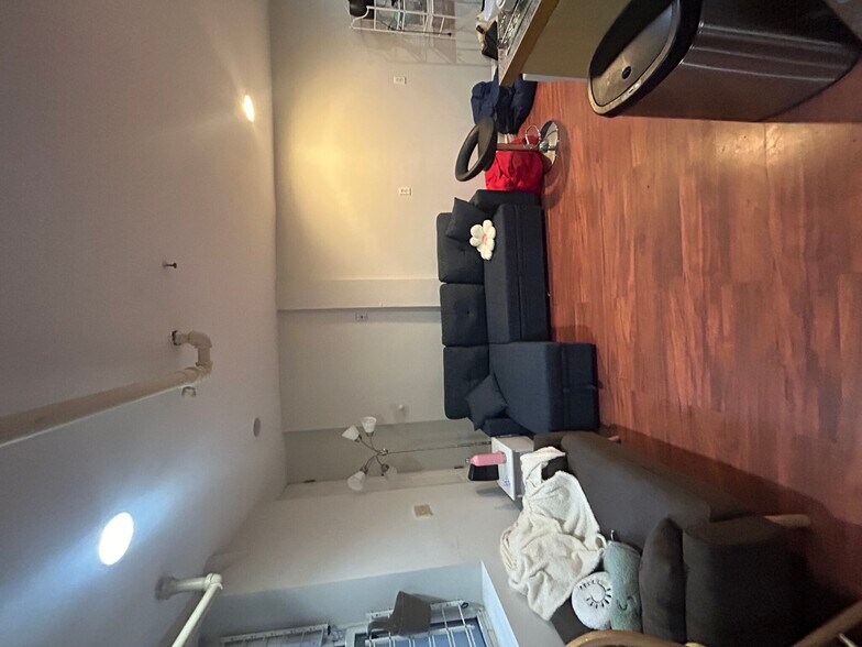 Building Photo - 38 Hemenway St