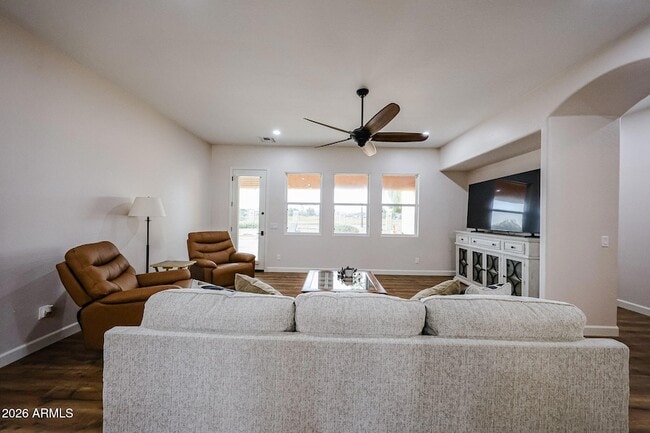 Building Photo - 14383 W Monte Vista Rd