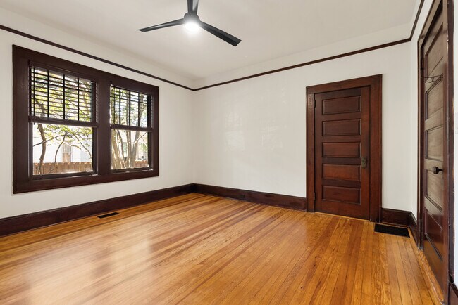Building Photo - McCullough Heights