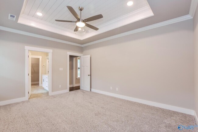 Building Photo - 9509 Hampton Oak Dr S E