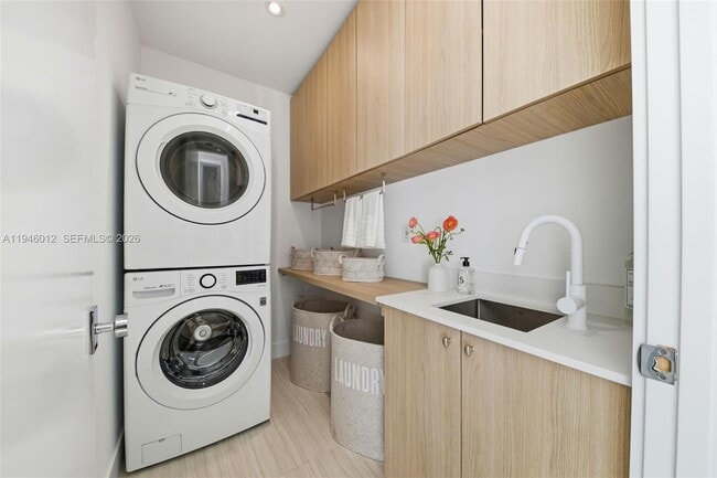 Building Photo - 8800 SW 118th St