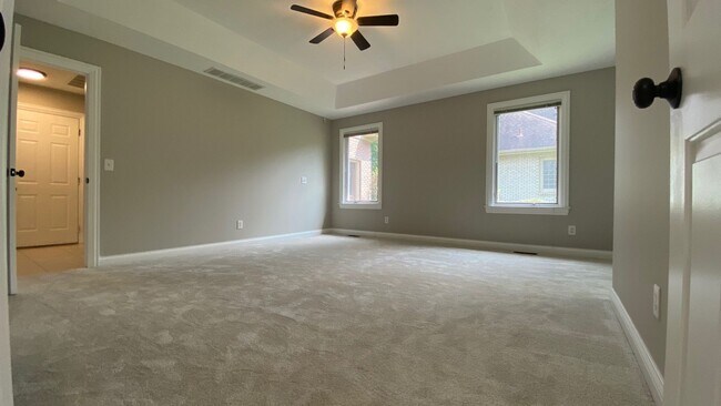 Building Photo - Gated community! Ranch style Home for lease or lease-option to purchase