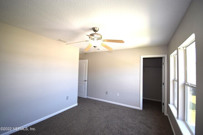 Building Photo - 1210 Dawn Creek Ct