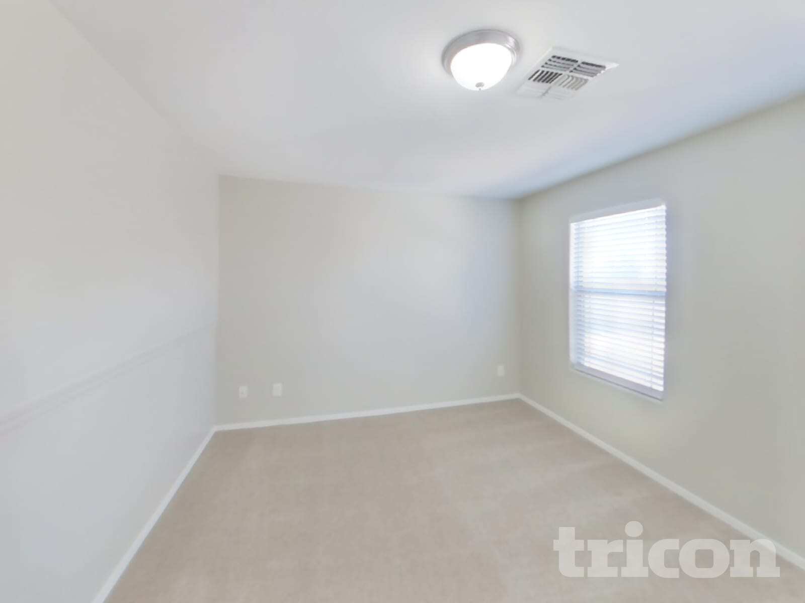 Building Photo - 2405 N 92nd Ln