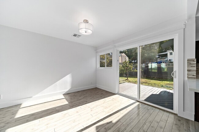 Building Photo - 4364 Toland Way