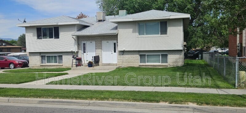 Building Photo - 176 W Foxbridge Dr