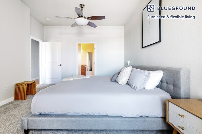 Building Photo - 1441 Central St