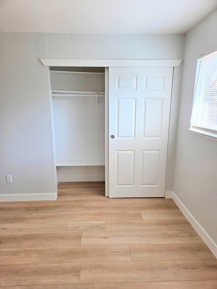 Building Photo - 228 Carmillita Way