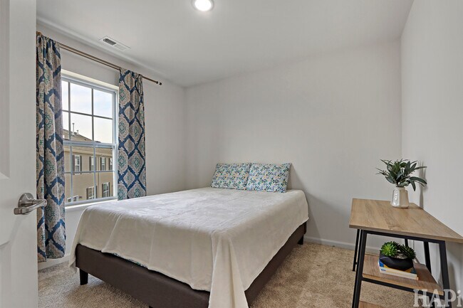 Building Photo - 8512 Stillwater Rd