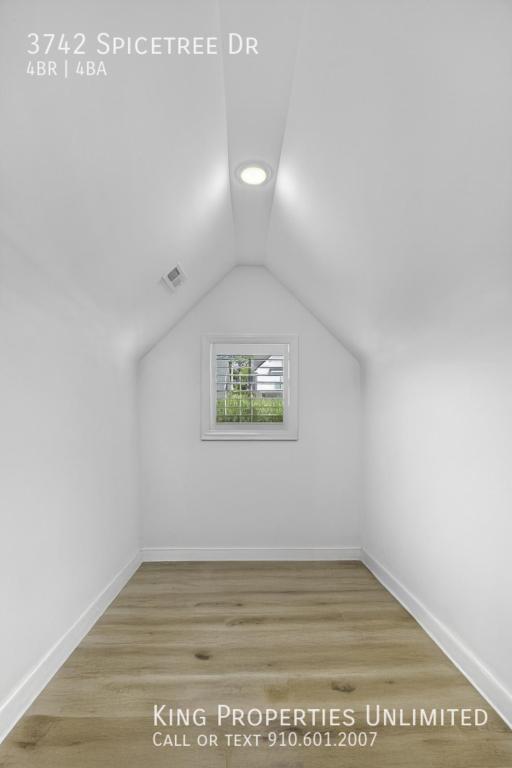 Building Photo - 3742 Spicetree Dr