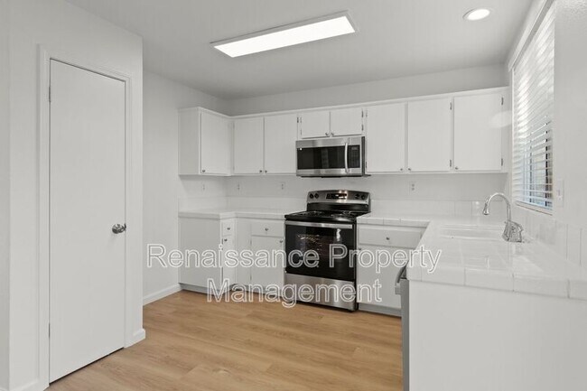 Building Photo - 3587 Mary Jean Ln