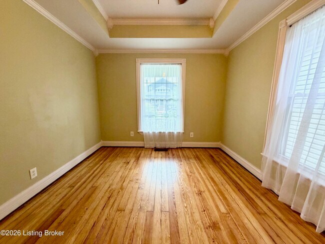 Building Photo - 1915 Culbertson Ave