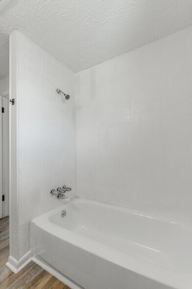 Building Photo - 2171 Dugan St