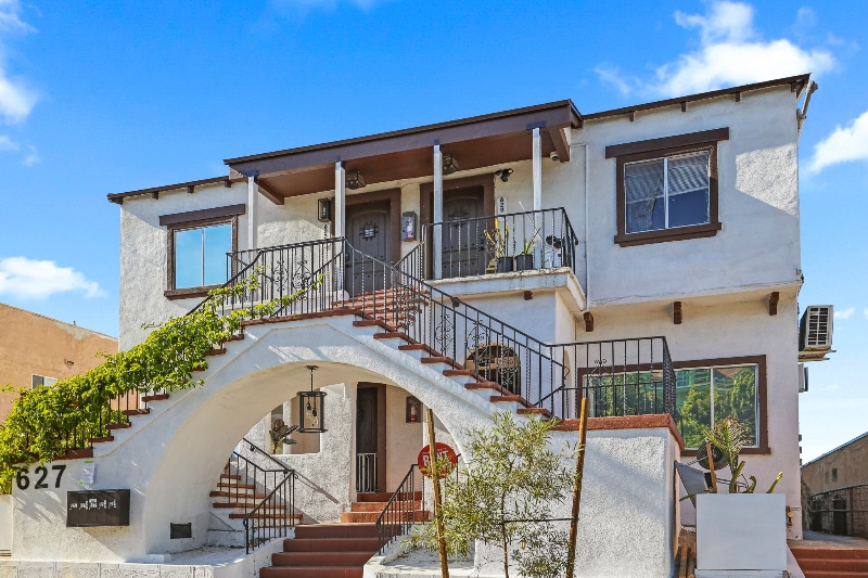 Building Photo - 627 Brittania St