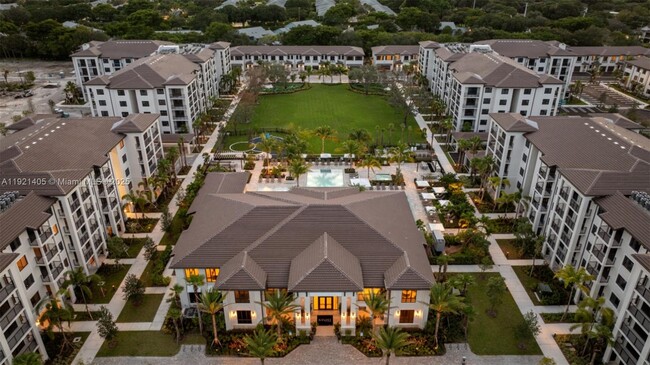 Building Photo - 1874 Heron Club Dr