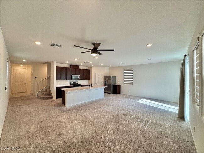 Building Photo - 5706 Holbeche St