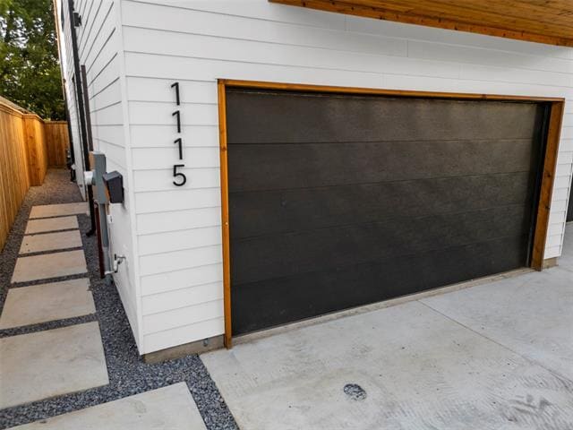 Building Photo - 1115 Muncie Ave