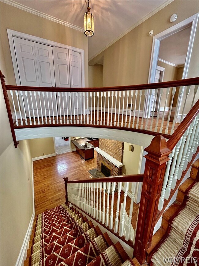 Building Photo - 38 Oakland Pl