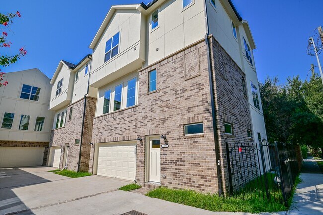 Building Photo - 4317 Koehler St