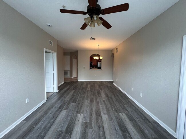 Building Photo - Great Apartment for rent!