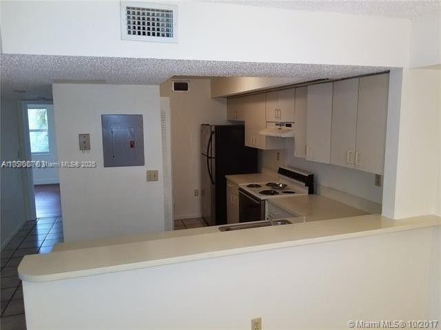 Building Photo - 8540 SW 212th St