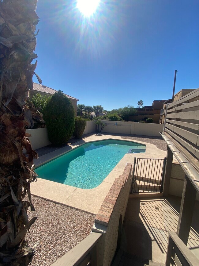 Building Photo - 14053 N Edgeworth Dr