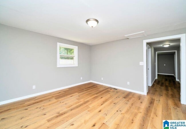 Building Photo - 509 Arnold Cir
