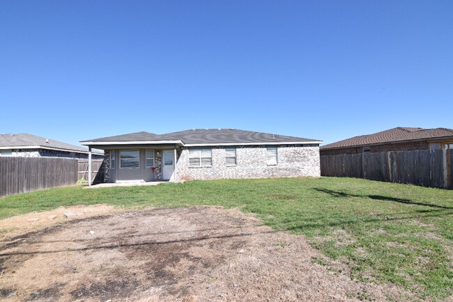 Building Photo - 4100 Sand Dollar Dr