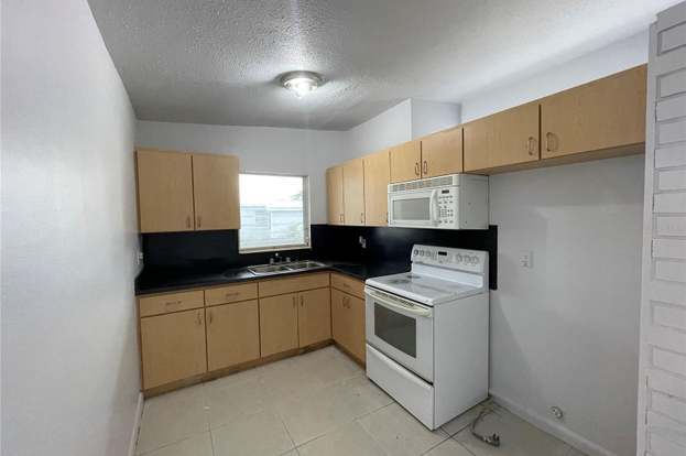 Building Photo - 22017 Belinda Ave