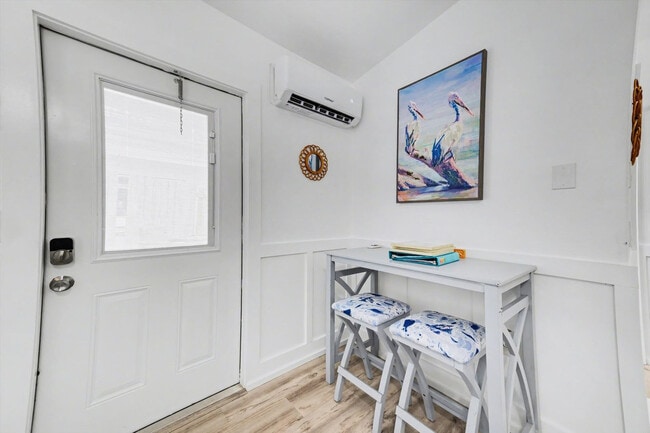 Building Photo - 711 E Gulf Blvd