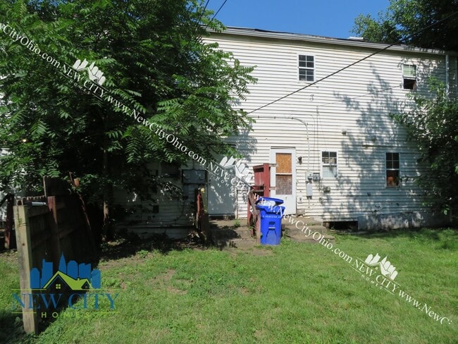Building Photo - 316-322 S Princeton Avenue, Columbus, OH 4...
