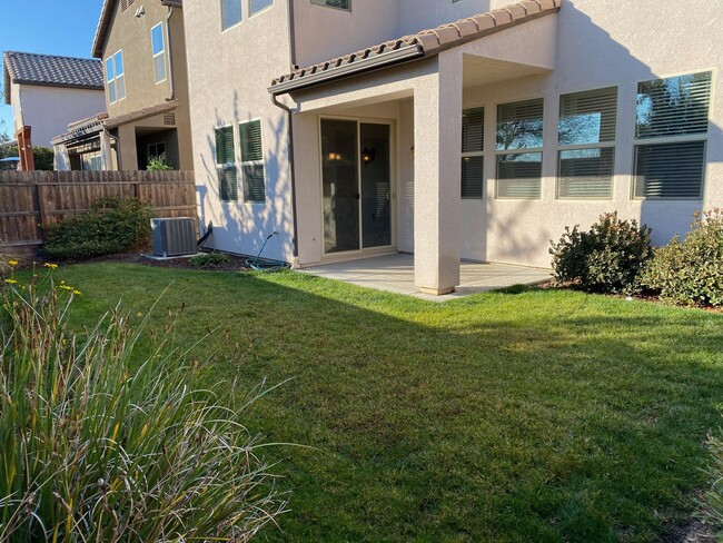 Building Photo - $2,750 3 Bd + Loft, Solar - Copper River G...