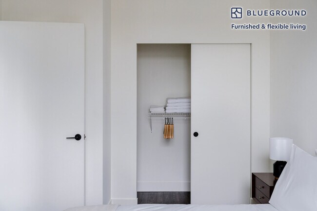 Building Photo - 19888 40th Ave W