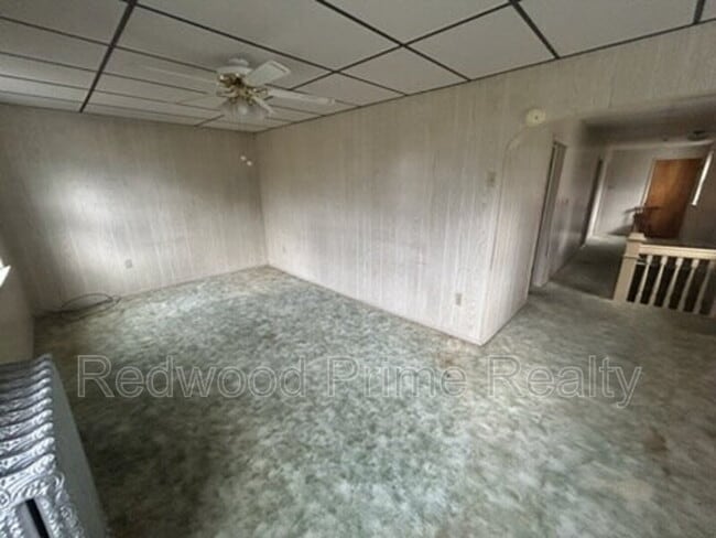 Building Photo - 645 Coleman Ave