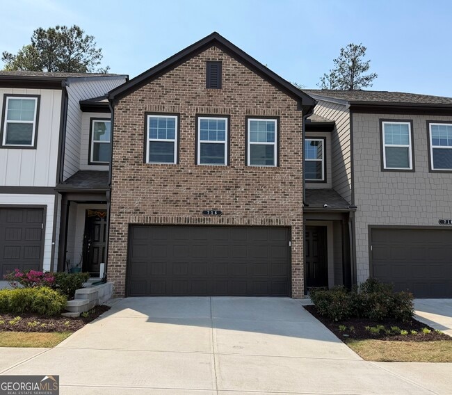 Building Photo - 716 Vallin St