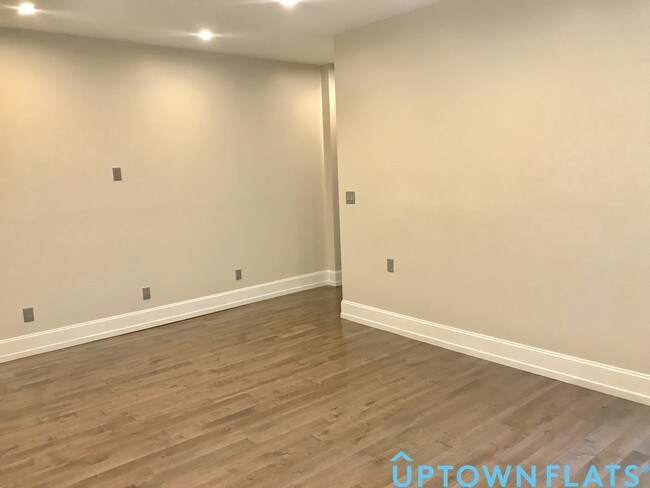 Building Photo - 1921 Avenue K