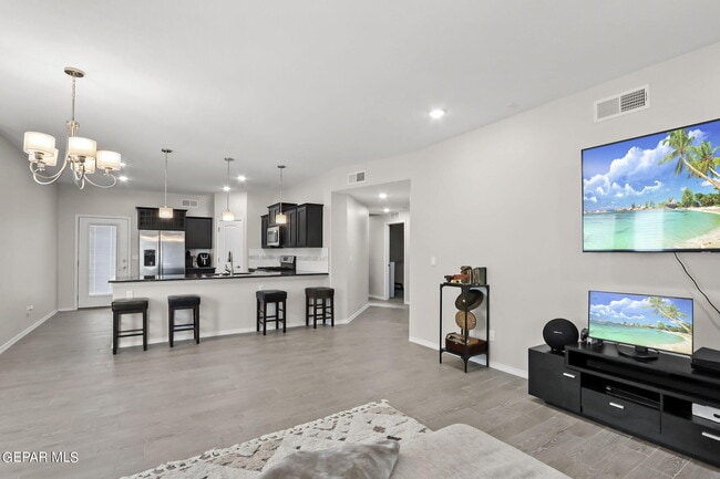 Building Photo - 15129 Imagine Dr