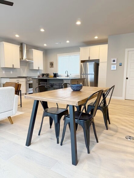 DINING AND KITCHEN - 104 Textile Ct