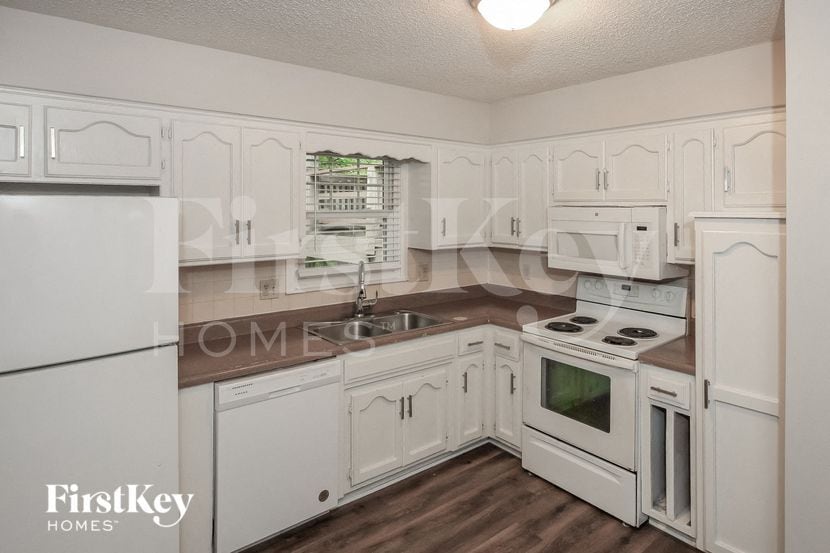 Building Photo - 7918 NW 85th Terrace