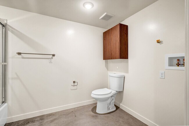 Interior Photo - 4Mica LA