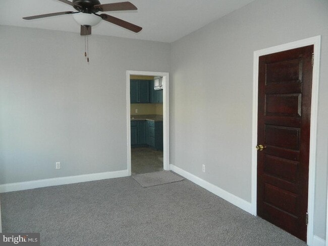 Building Photo - 4501 Princeton Ave