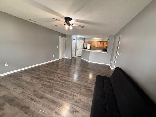 Building Photo - 1401 Millbrook Trail